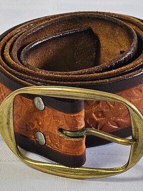LEATHER TOOLED BELT WITH BUCKLE VINTAGE RETRO WESTERN WEAR FASHION WEAR BROWN